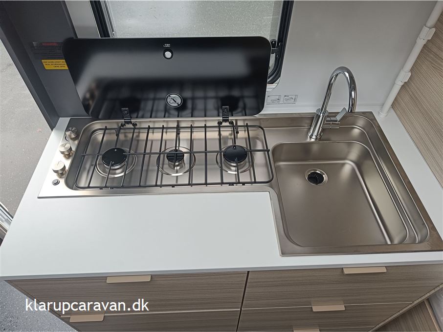 Adria Altea 502 UL Selected Edition Kampangnemodel